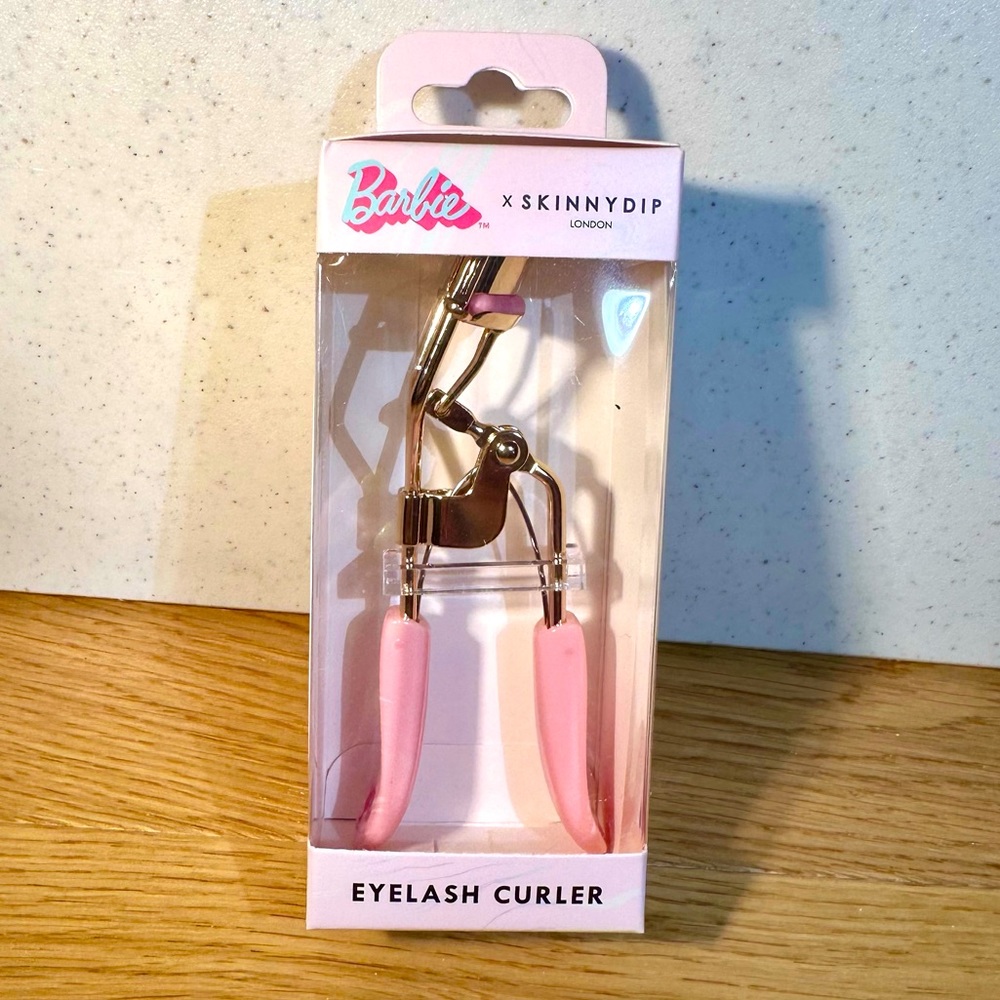 Barbie Eyelash Curler